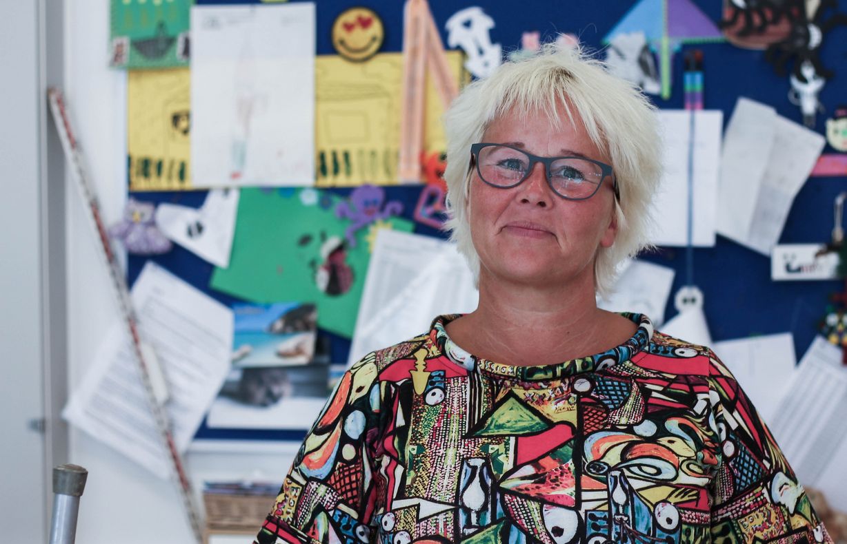 ”Når vi siger, at vi gerne vil være flere voksne i klassen, så er det fordi, det skal ramme børnene, så de får en god og tryg skolegang og bliver glade for at gå i skole. Glæde smitter af på læring,” siger Christina Møller, børnehaveklasse ”Når vi siger, at vi gerne vil være flere voksne i klassen, så er det fordi, det skal ramme børnene, så de får en god og tryg skolegang og bliver glade for at gå i skole. Glæde smitter af på læring,” siger Christina Møller, børnehaveklasseleder og TR på G
