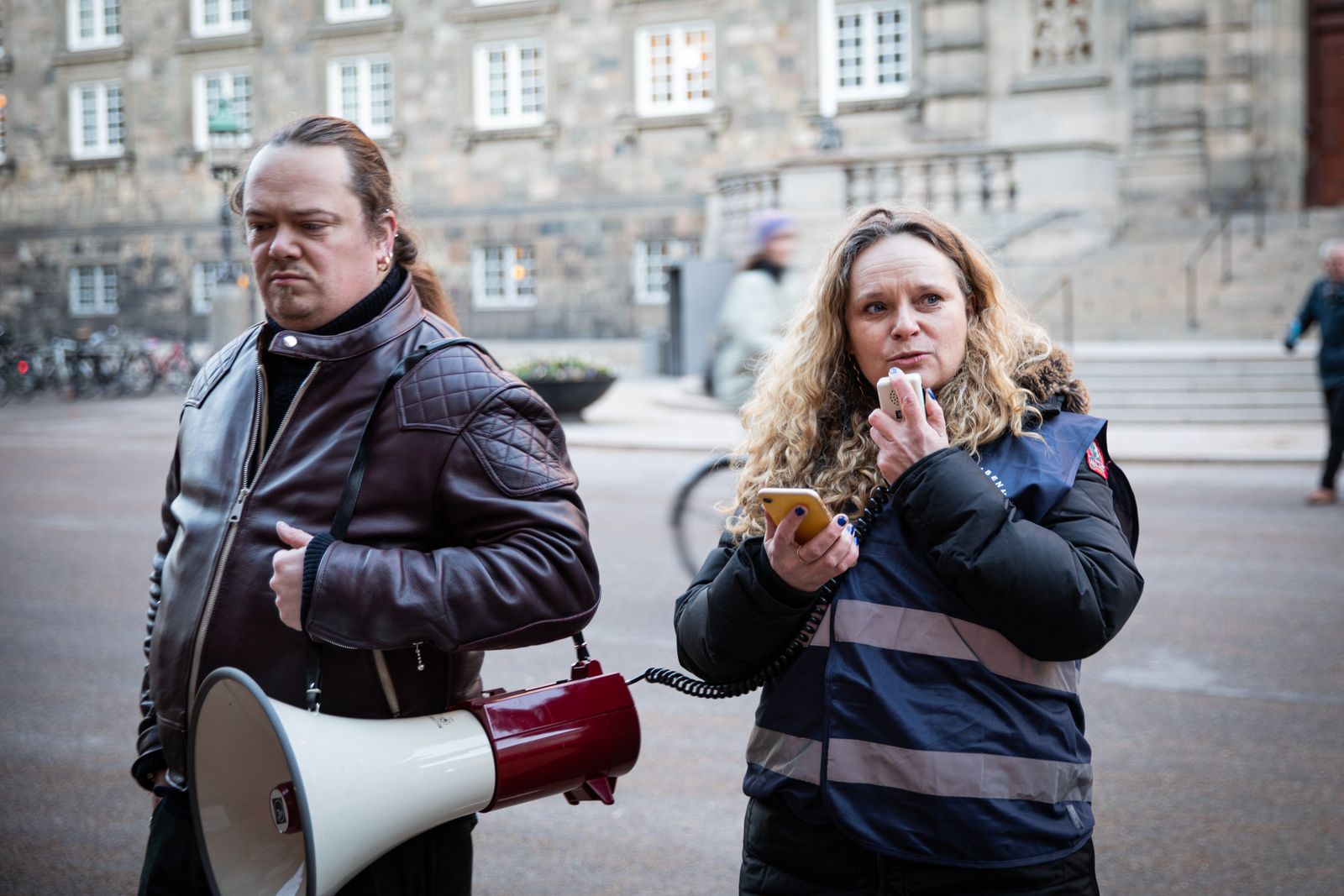 Næstformand Janne Riise Hansen holdt tale ved demonstration foran Christiansborg. Foto: Torben Kloster