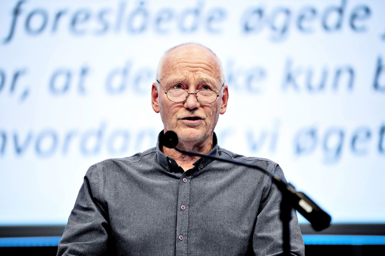 KLF's formand, Lars Sørensen, på talerstolen i Tivoli Congress Center. Foto: Nils Meilvang